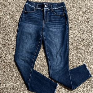 Maurice’s fray hem jeggings size small regular